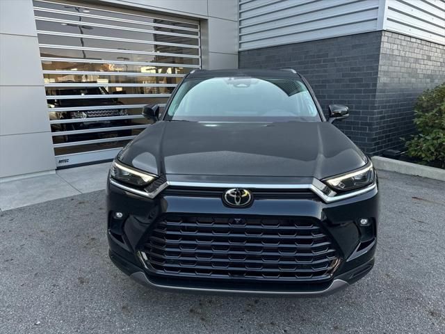 2024 Toyota Grand Highlander Platinum