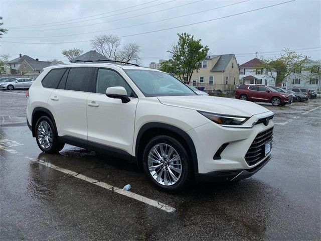 2024 Toyota Grand Highlander Platinum