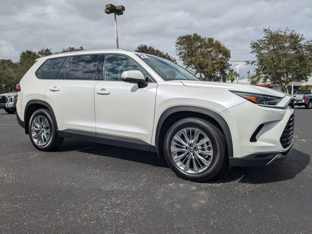 2024 Toyota Grand Highlander Platinum