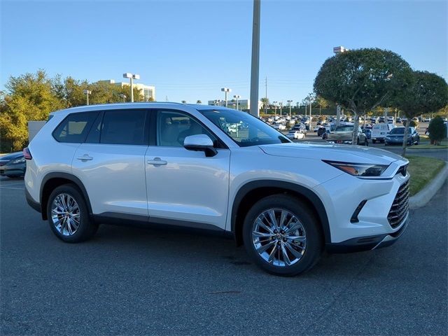 2024 Toyota Grand Highlander Platinum