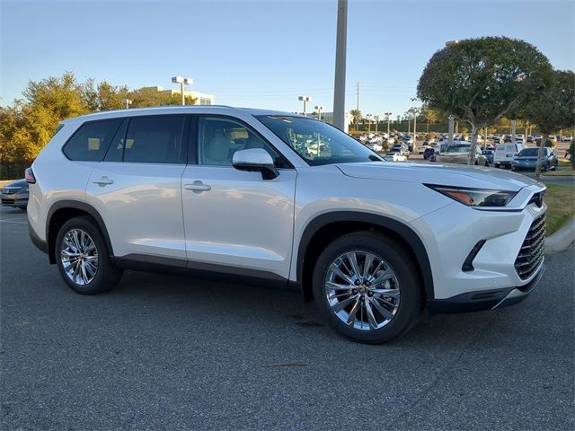 2024 Toyota Grand Highlander Platinum