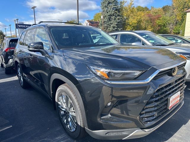 2024 Toyota Grand Highlander Platinum