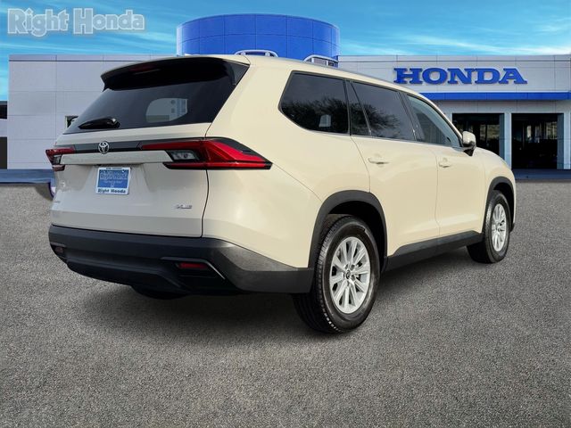 2024 Toyota Grand Highlander XLE