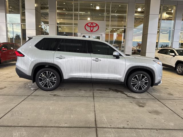 2024 Toyota Grand Highlander Hybrid MAX Platinum