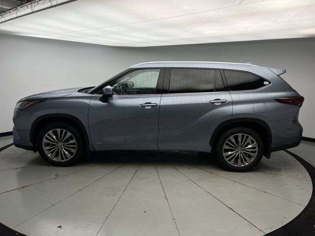 2024 Toyota Highlander Hybrid Platinum