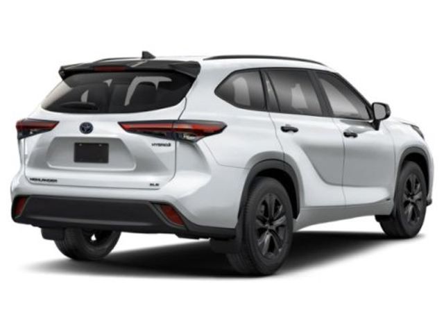 2024 Toyota Highlander Hybrid XLE