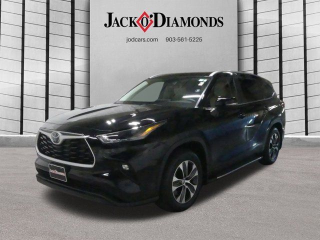 2024 Toyota Highlander XLE