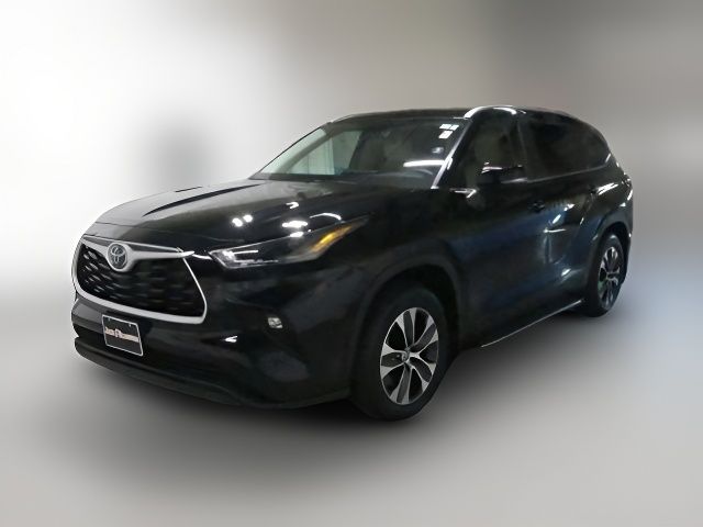 2024 Toyota Highlander XLE