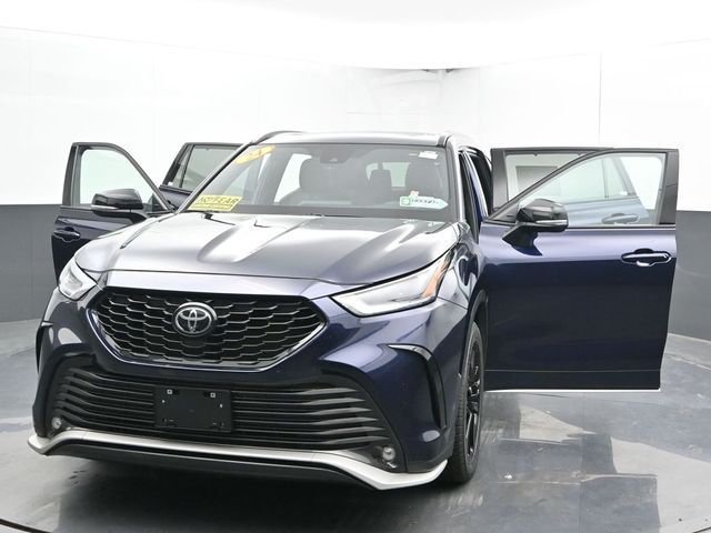 2024 Toyota Highlander XSE