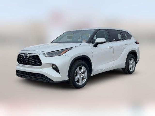 2024 Toyota Highlander LE