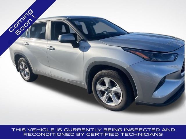 2024 Toyota Highlander 