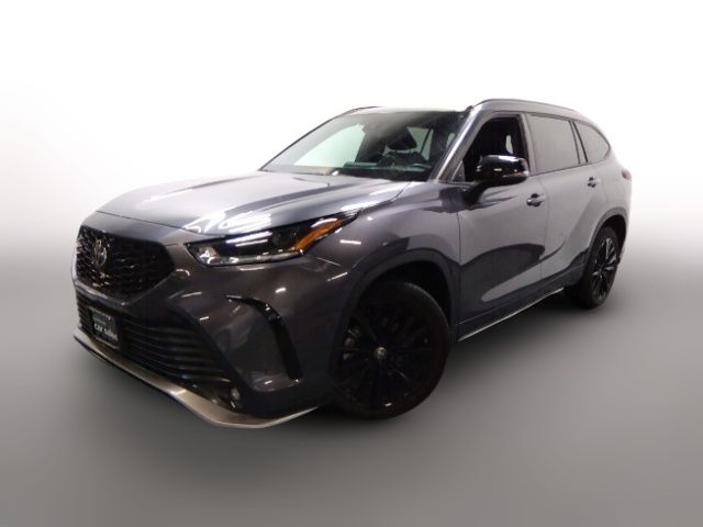 2024 Toyota Highlander 