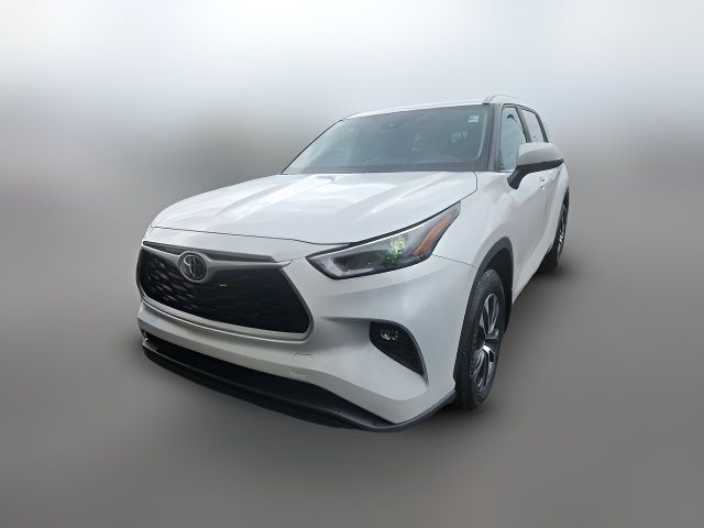 2024 Toyota Highlander 