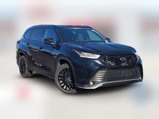 2024 Toyota Highlander XSE