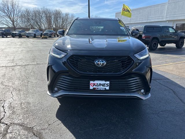 2024 Toyota Highlander XSE