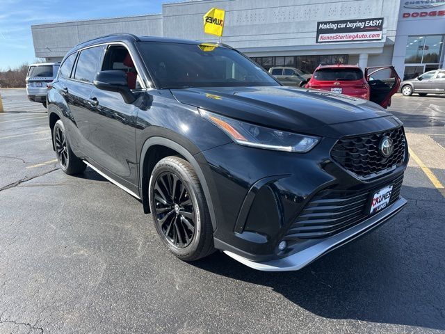 2024 Toyota Highlander XSE