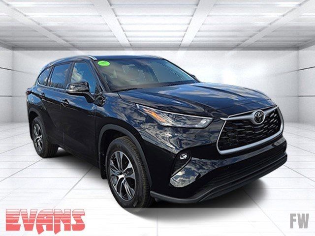 2024 Toyota Highlander XLE