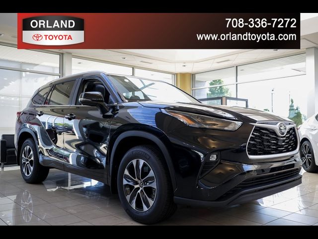 2024 Toyota Highlander 