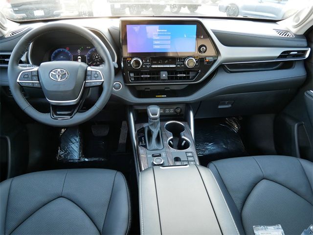 2024 Toyota Highlander Limited