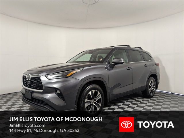 2024 Toyota Highlander 