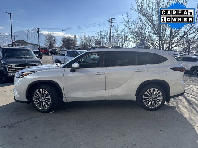 2024 Toyota Highlander Platinum