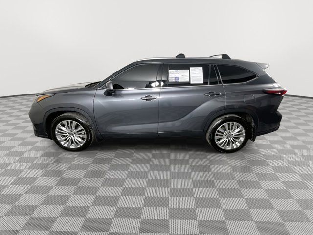 2024 Toyota Highlander Platinum