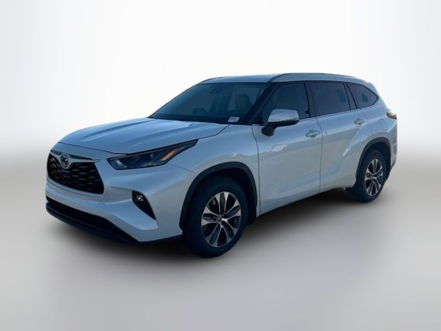 2024 Toyota Highlander Hybrid XLE