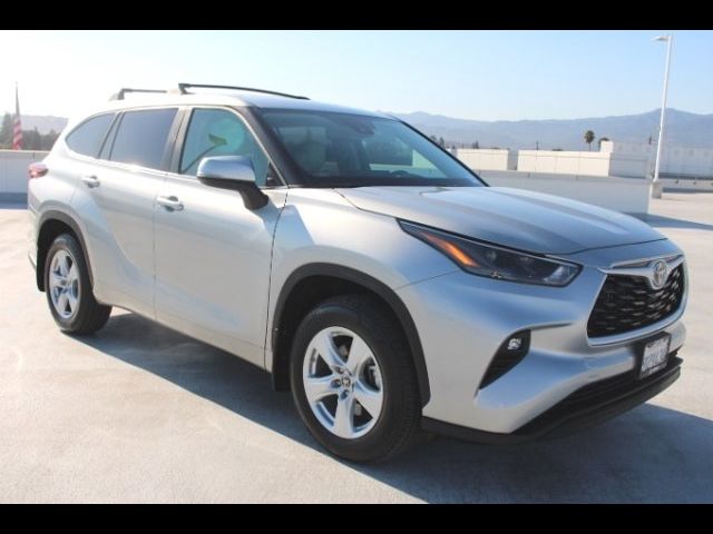 2024 Toyota Highlander Hybrid LE