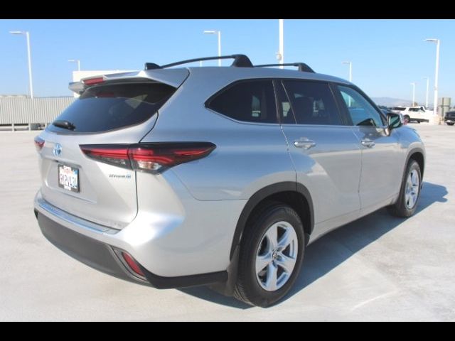 2024 Toyota Highlander Hybrid LE