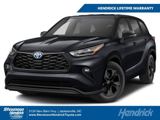 2024 Toyota Highlander Hybrid LE Nightshade