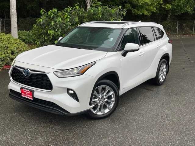 2024 Toyota Highlander Hybrid Limited