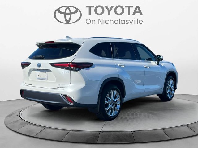 2024 Toyota Highlander Hybrid Limited