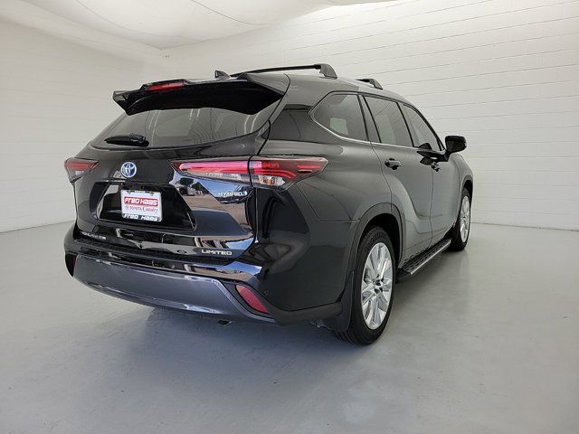 2024 Toyota Highlander Hybrid Limited