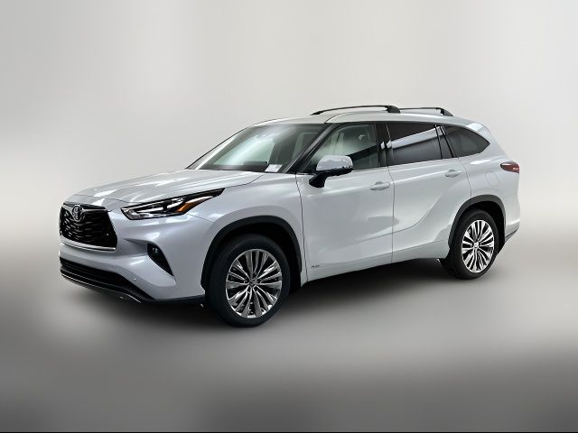 2024 Toyota Highlander Hybrid Platinum