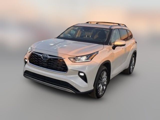 2024 Toyota Highlander Hybrid Platinum