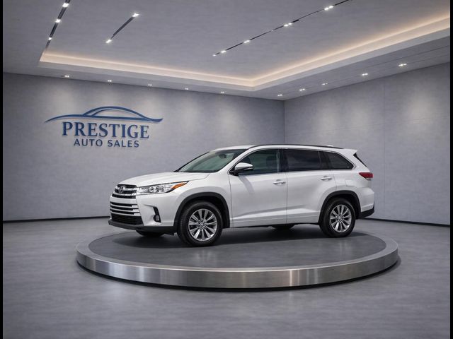 2024 Toyota Highlander Hybrid Platinum