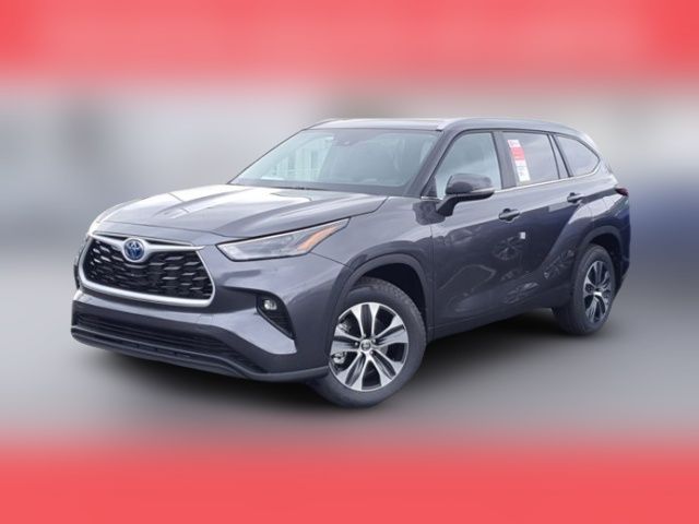 2024 Toyota Highlander Hybrid XLE