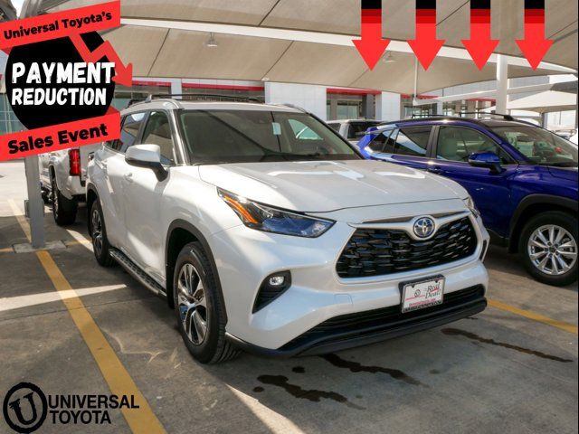 2024 Toyota Highlander Hybrid XLE