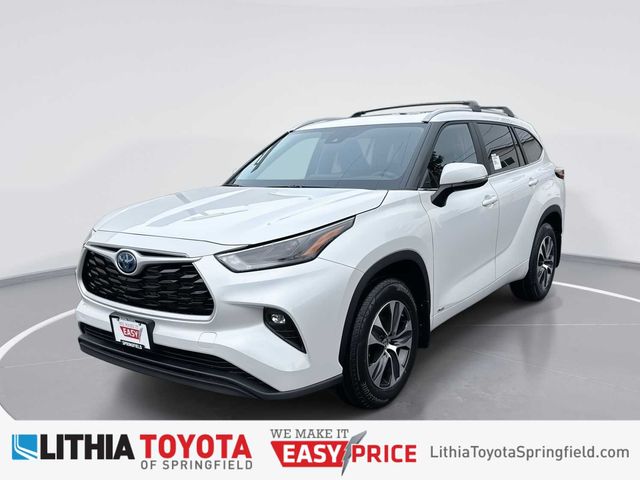 2024 Toyota Highlander Hybrid XLE