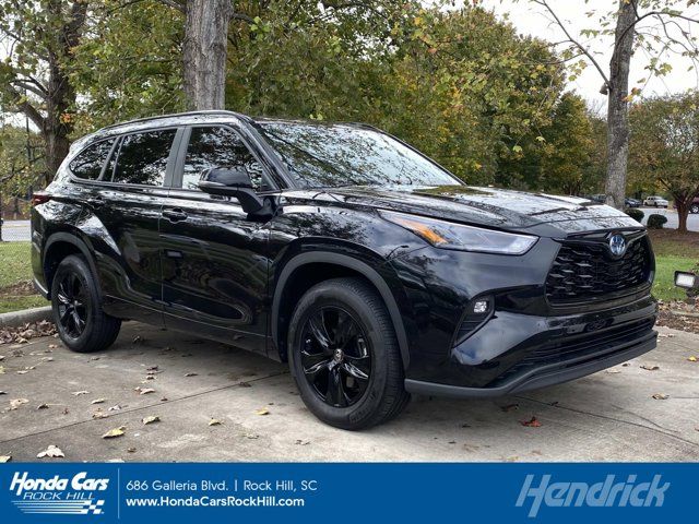 2024 Toyota Highlander Hybrid XLE Nightshade