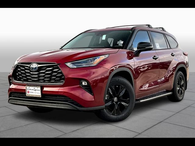 2024 Toyota Highlander Hybrid XLE Nightshade