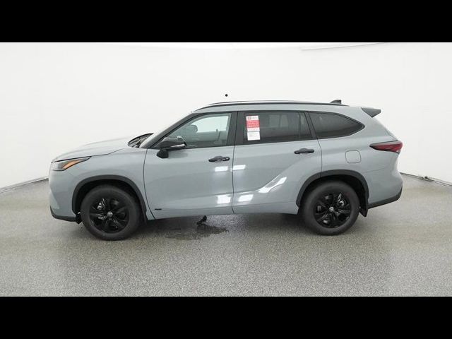 2024 Toyota Highlander Hybrid XLE Nightshade