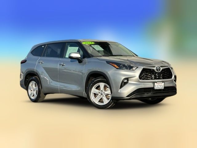 2024 Toyota Highlander LE