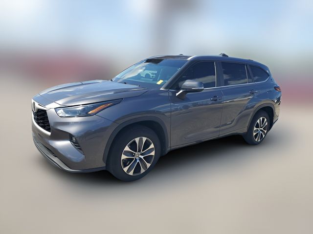 2024 Toyota Highlander XLE