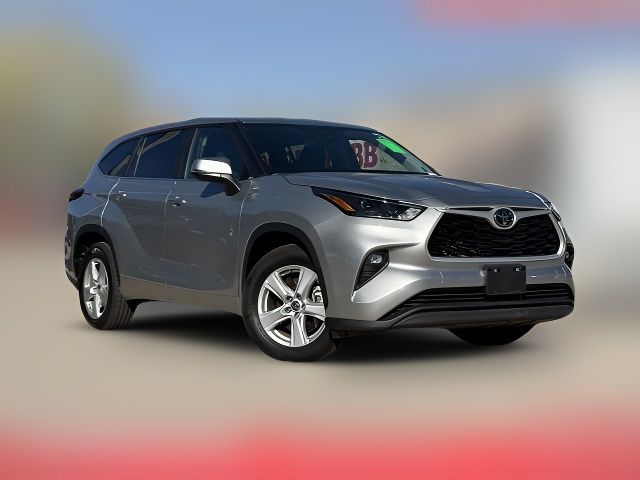 2024 Toyota Highlander LE