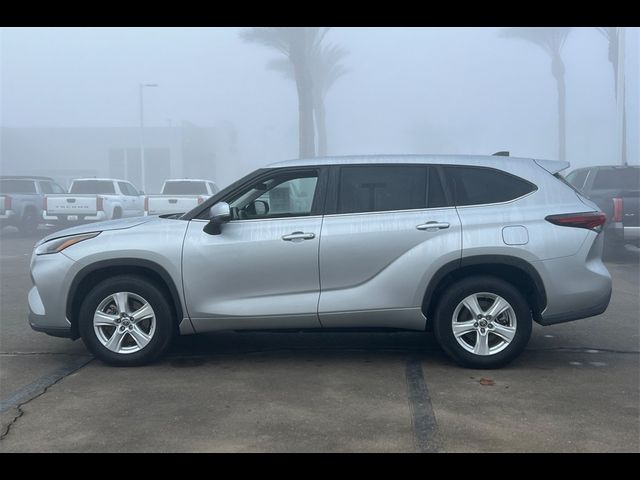 2024 Toyota Highlander LE