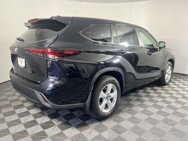 2024 Toyota Highlander LE