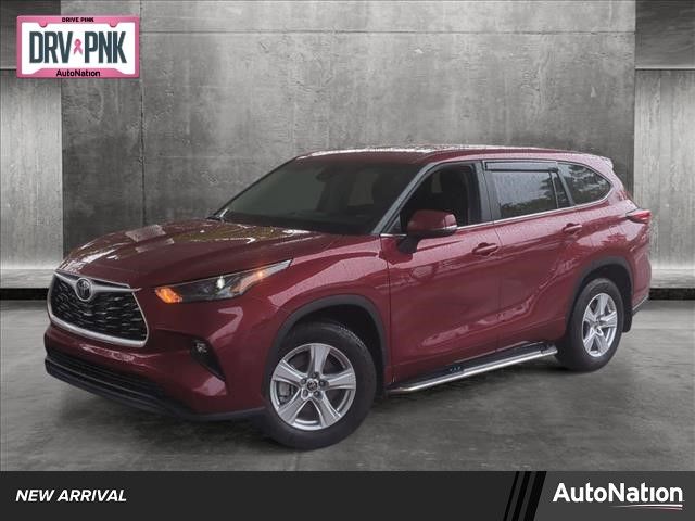 2024 Toyota Highlander LE