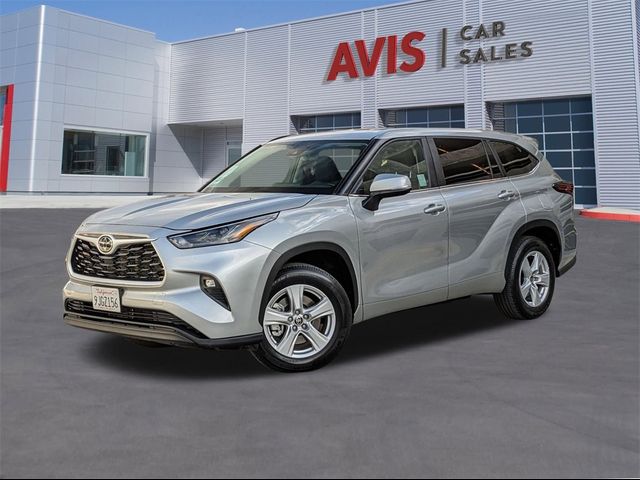 2024 Toyota Highlander LE