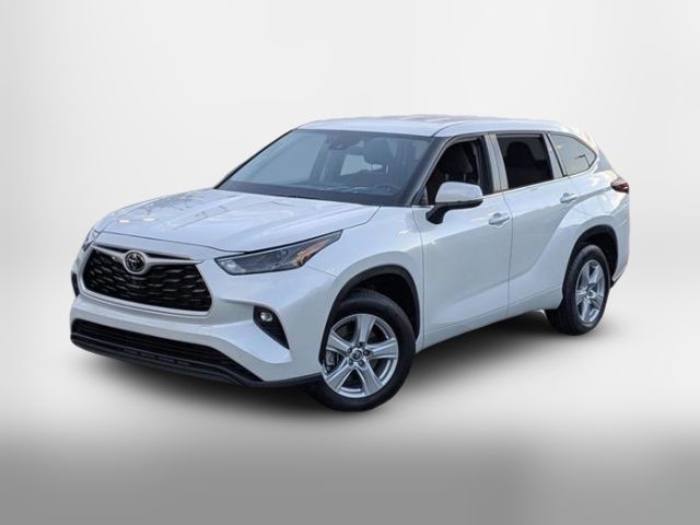 2024 Toyota Highlander LE